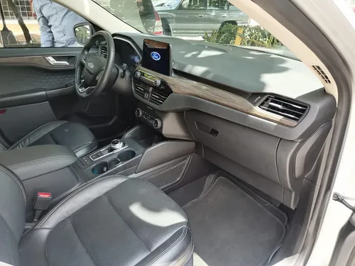 Ford Escape Hybrid Titanium 4x4