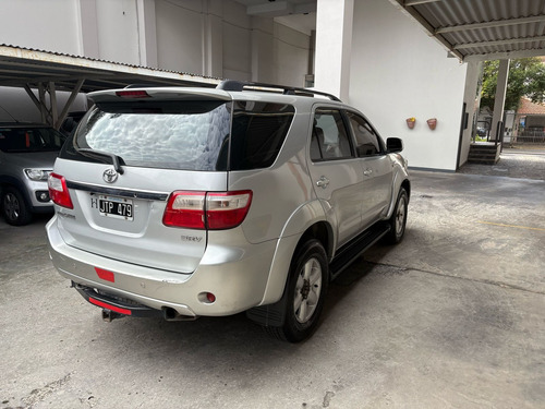 Toyota Hilux SW4 3.0 Srv Cuero I 171cv 4x4 4at