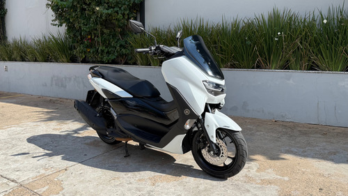 Yamaha N-max 2022