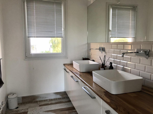 Imagen 20 de 30 de Casa En Venta En Barrio Cerrado Santa Barbara
