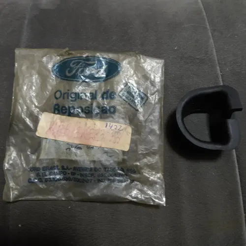 Bucha Fixação Esquerda Caixa Direção Escort Hobby 93/96 | MercadoLivre