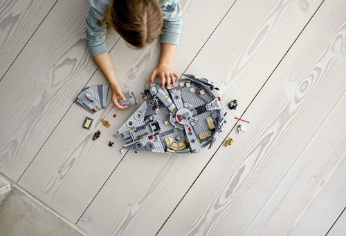 Lego Halcón Milenario The Rise Of Skywalker 75257 1351 Star Wars (Usado)