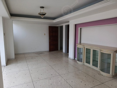 Llev18m- Mjev22m Smart House Vende Apartamento En El Centro