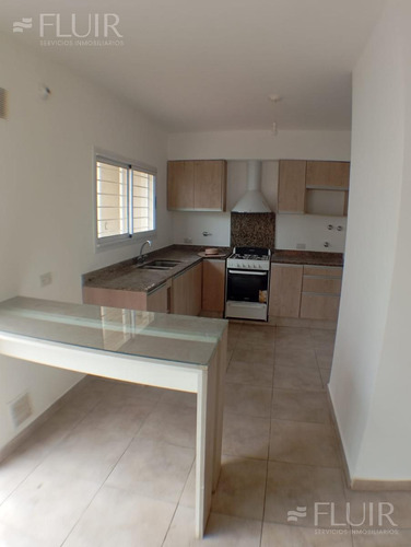 Alquilo Duplex 3dorm En Nuevo Poeta Lugones Patio Con Asador