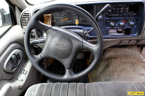 Imagen 21 de 25 de Chevrolet Silverado 5.7 At