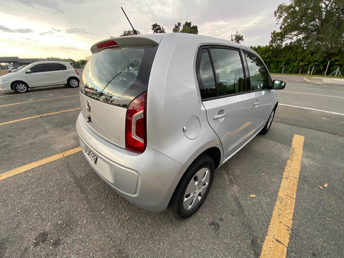 Volkswagen Up! 2015 1.0 Move Up! 75cv 5 P