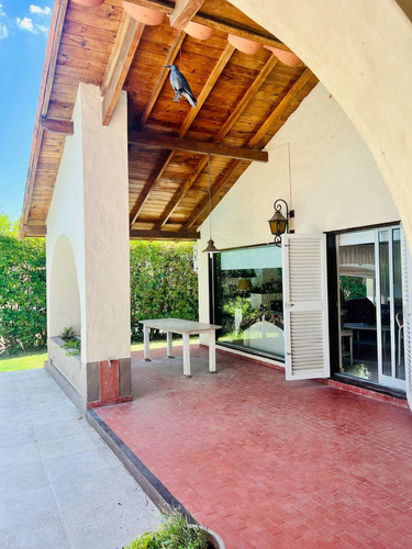Venta Casa Quinta Pileta Casa Huéspedes La Martona