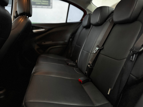 Fiat Cronos 1.8 Precision 16v Flex Aut. 4p