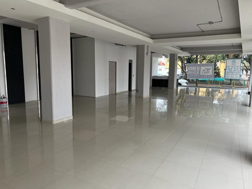 Local Comercial En Renta