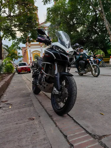 Ducati Multistrada 950s Modelo 2021