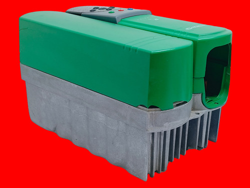 Uni2403 Drive Unidrive 15 Hp 24.3 Amp 11 Kw 380-480 Vac 3 Ph (Usado)