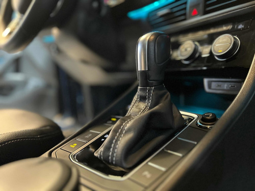 Imagen 16 de 25 de Volkswagen Vento 2021 1.4 Highline 150cv At No Passat Hybrid