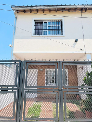 Venta Duplex Tres Ambientes En Jose C Paz 