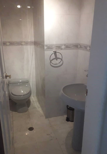 Imagen 14 de 27 de Casa Amplia Ubicada En Urbanización Chilemex, Puerto Ordaz