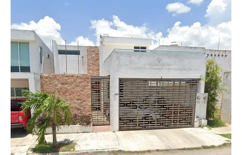 Casa En Venta C. Av 51 697 Real Montejo, 97302 Merida Yucatan/ Recuperacion Bancaria Laab2