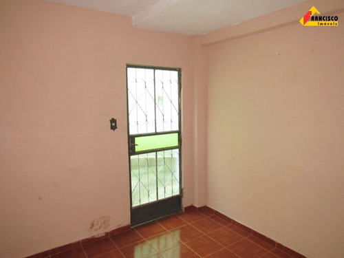 Imagem 10 de 16 de Casa Para Aluguel, 2 Quartos, Quintino - Divinópolis/mg - 27167