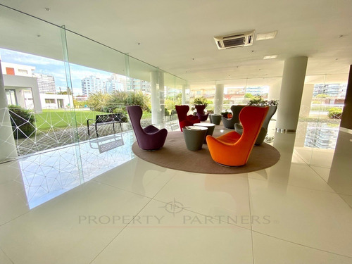 Imagen 14 de 25 de Moderno Apartamento Con Preciosa Vista