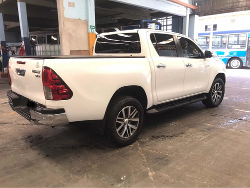 Toyota Hilux 2.8 Cd Srx 177cv 4x4 2016