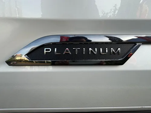 Toyota Sequoia PLATINUM BLANCA 2025