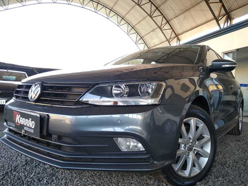 Imagem 6 de 11 de Volkswagen Jetta Trendline Tiptronic 1.4 Tsi Aut. 2017