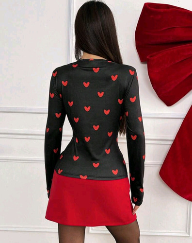Blusa Estampado De Corazones Con Abertura