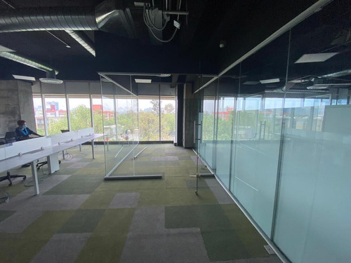 Oficina Plug And Play De 3,439 M² En Renta: Espacio Amplio Y Listo Para Ocuparlo