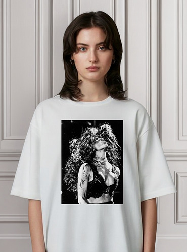 Remera Unisex Lali Espósito Pendeja Byn Nvaacedl Demonio