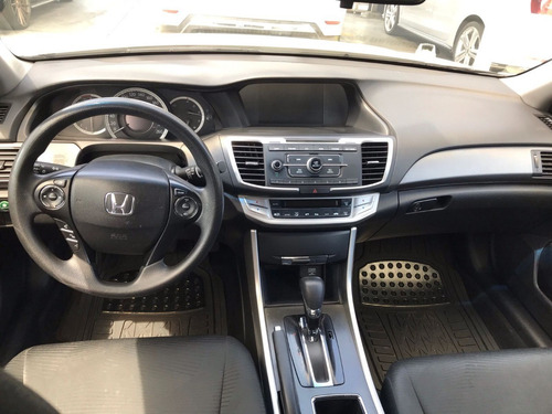 Imagen 7 de 8 de Honda Accord