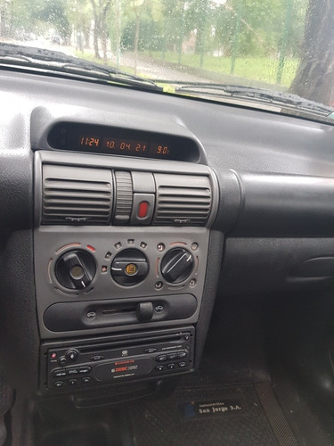 Volkswagen Gol 1.6 I Power 601 3 P 2006