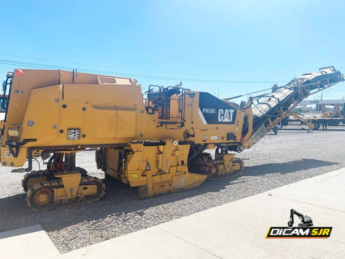 Imagen 5 de 10 de Perfiladora Marca Caterpillar Modelo Pm200 Año 2011