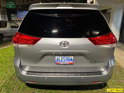 Toyota Sienna Xle Awd