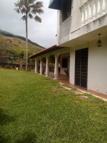 Best House Vende Increíble Casa Estilo Hacienda Con Caballeriza Y Galpón De Gallinas Ponedoras En Morocopo Estado Aragua