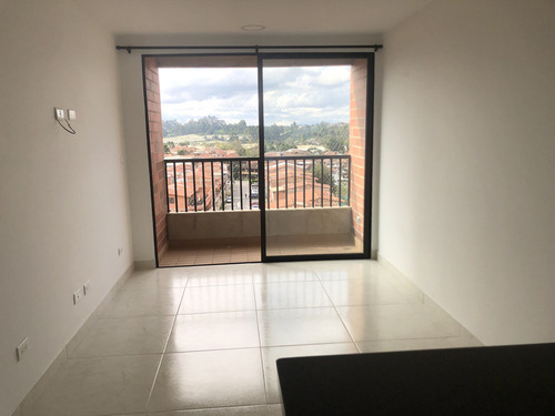 Apartamento En Venta Ubicado En El Carmen De Viboral Sector Villa Maria (24018).