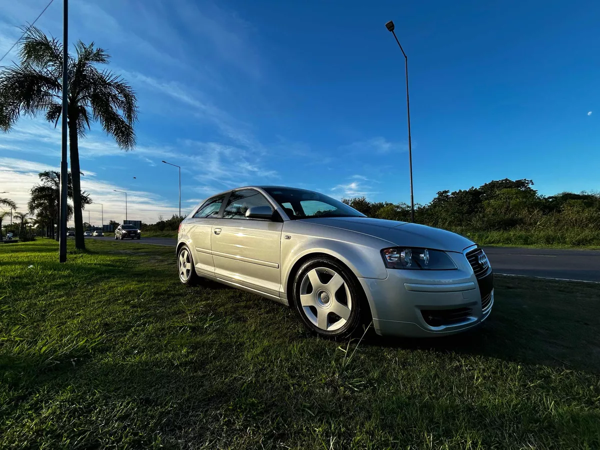 Audi A3 1.6 Premium Cuero