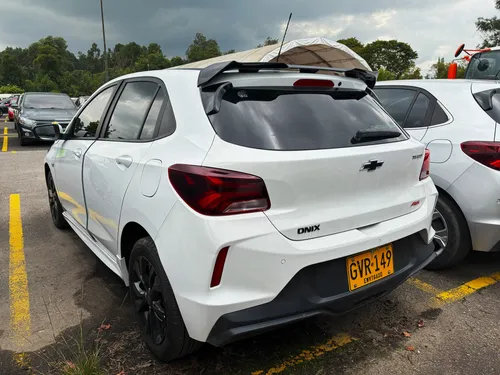 Chevrolet Onix 1.0T Rs Mt