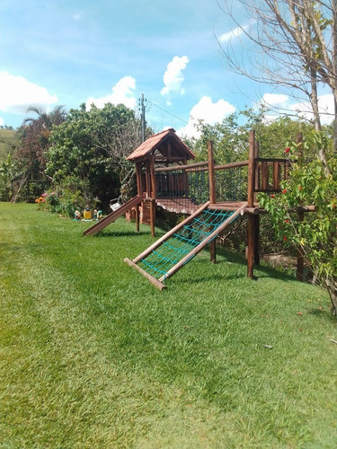 Imagem 7 de 30 de Chácara 1 Alqueire, Acesso Asfaltado, 2 Casas, Sendo Uma Com 3 Dormitórios, Área Gourmet Com Churrasqueira, Pomar, Horta, Galinheiro - Ch00200 - 70578730