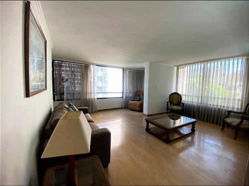 Departamento En Venta De 3 Dorm. En Las Condes
