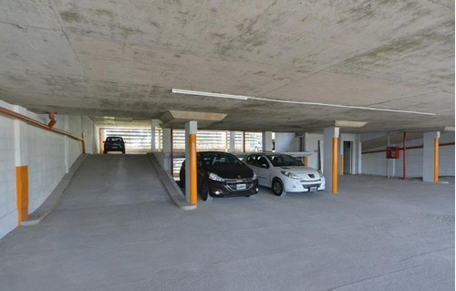 Imagen 18 de 30 de Garage Privado Quilmes