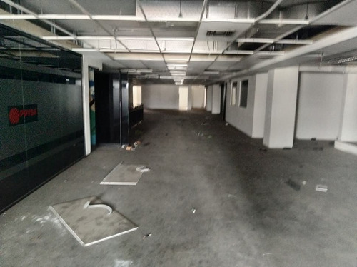 Local En Alquiler VĂa Las Cocuizas - Sector Santa Elena