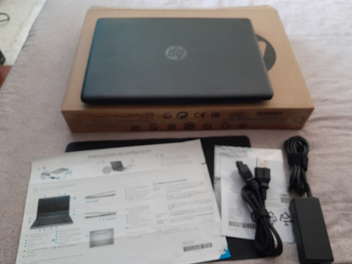Laptop Hp Mod F-grspbt Color Negra Amd A4 Color Negra (Usado)