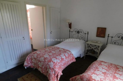 Casa En Venta De 5 Dormitorios En La Barra -ref:3949