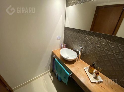 Imagen 15 de 30 de Edificio Cronos, Venta De Departamento, Zona La Perla.