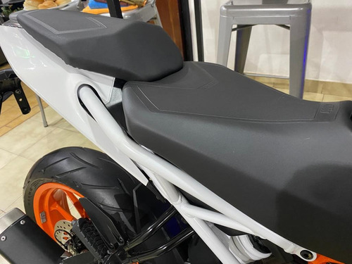 Imagen 17 de 25 de Ktm Duke 390