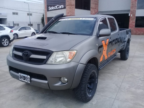 Toyota Hilux 3.0 D/cab 4x4 Srv