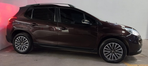 Imagen 18 de 25 de Peugeot 2008