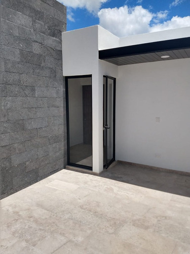 Imagen 21 de 30 de Estrena Casa En San Isidro Juriquilla Con Habitación En Pb C