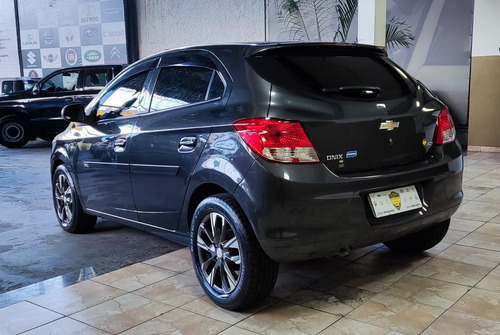 Chevrolet Onix Chevrolet Onix 1.0 Joy SPE/4