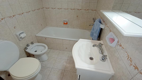 Imagen 18 de 28 de Casa 3 Amb. Con Jardín - Martínez