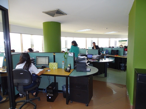 Excelente Oficina En Venta En Excelente Torre Ejecutiva Codigo 568069