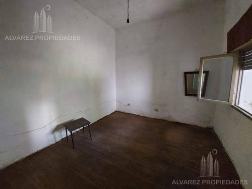 Imagen 2 de 30 de Casa Departamento Locales 5 Ambientes Venta El Palomar Ideal Galpón Depósito